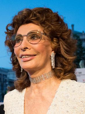 Sophia Loren in Mondo Magazine 2023